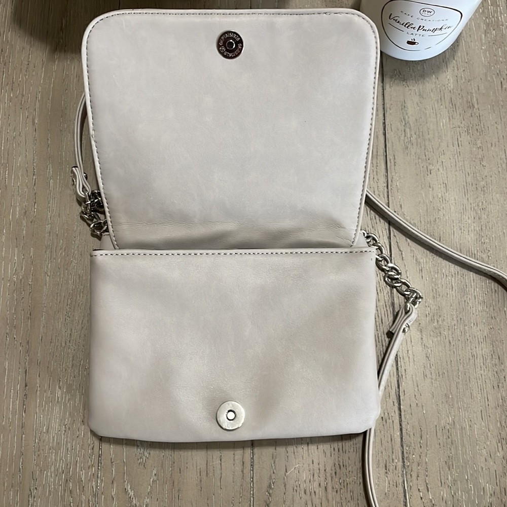 Nine West crossbody bag - Picture 3 of 9